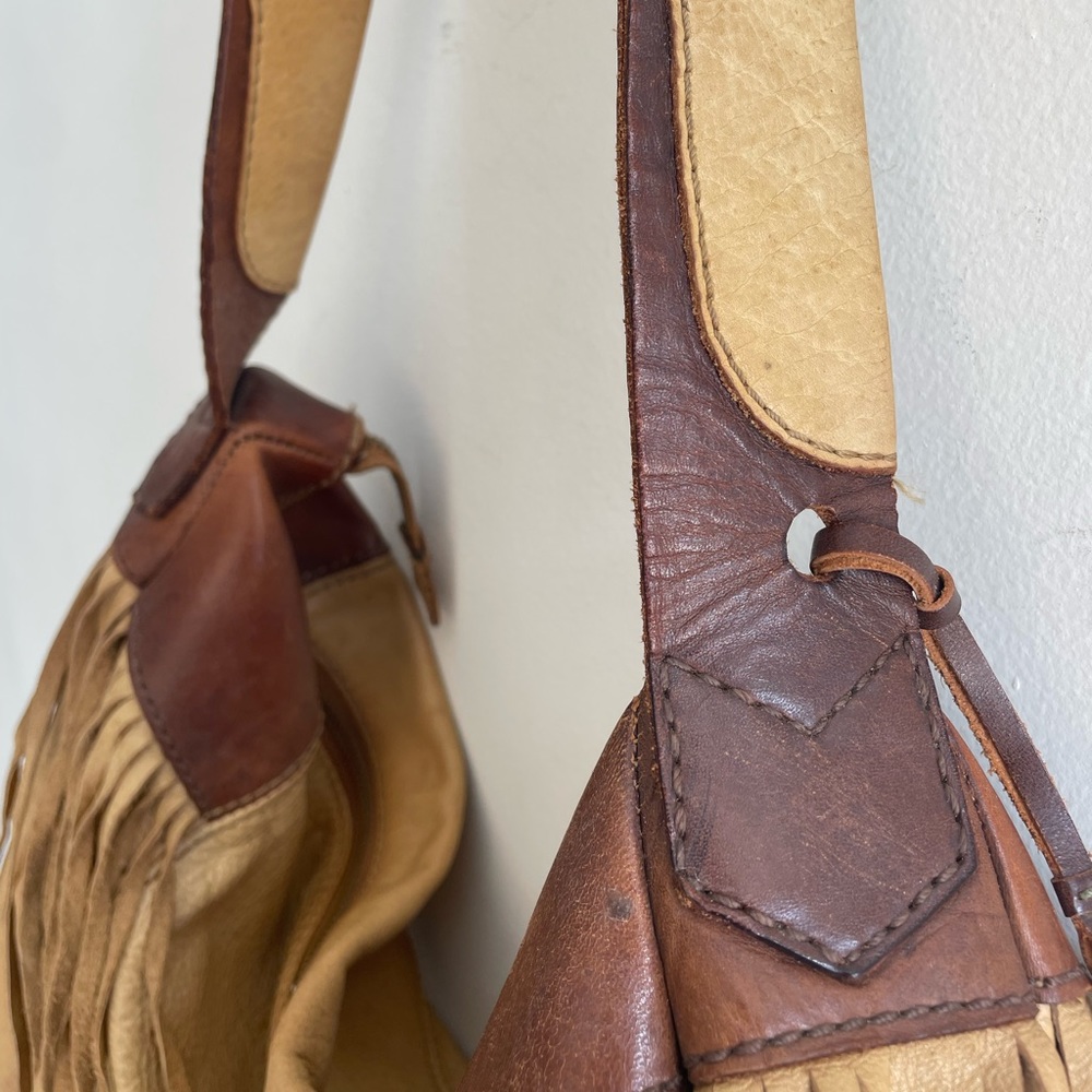 Lg Shoulder Bag Australian Leather / Gold Fringe - Picture 6 of 10